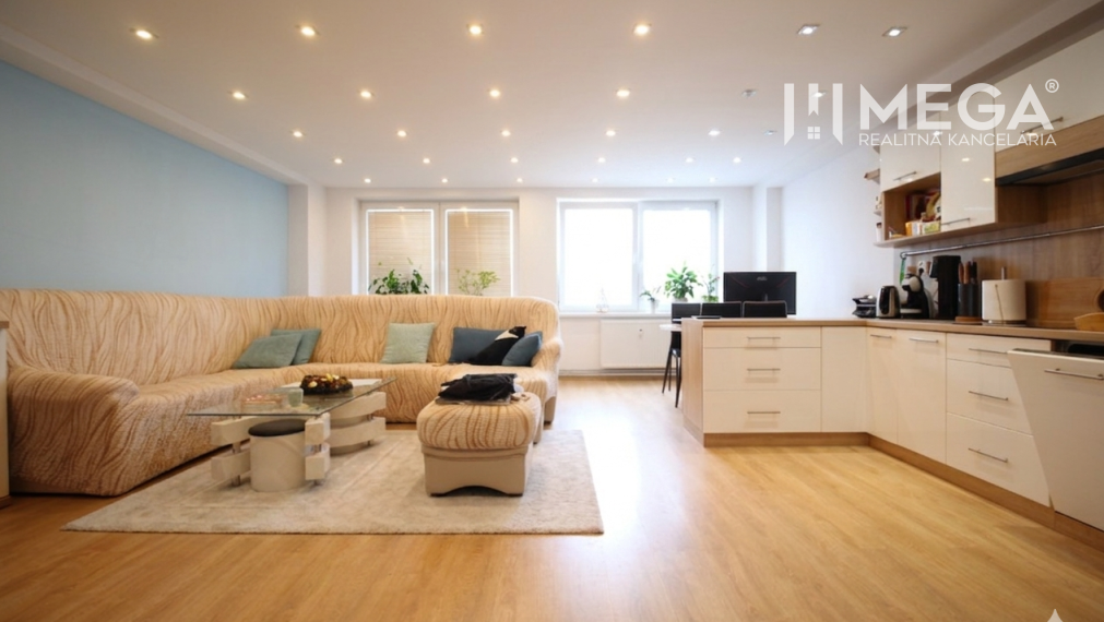 ZNÍŽENÁ CENA EXKLUZÍVNE NA PREDAJ: 3-IZBOVÝ BYT 94 m² | PARKOVACIE MIESTO | KLIMATIZÁCIA | KOMPLET ZARIADENÝ | KOŠICE – ŠACA
