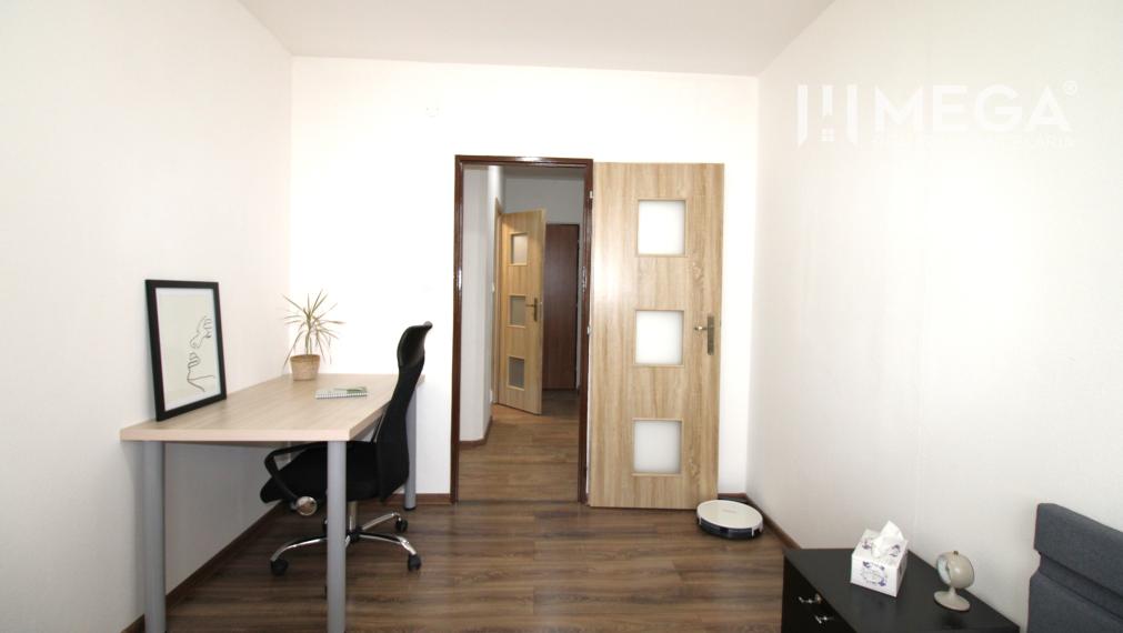 NA PRENÁJOM ZARIADENÝ 2-izbový BYT PO REKONŠTRUKCII – HUMENNÉ