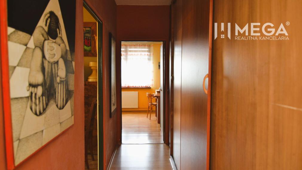 PREDAJ 3-izbového BYTU (74 m2) v HUMENNOM ulica TŘEBÍČSKA