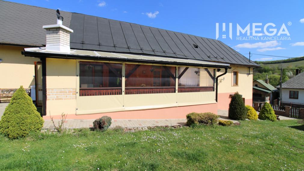 NA PREDAJ DOM GIGLOVCE blízko DOMAŠE S VLASTNOU VINÁRNIČKOU