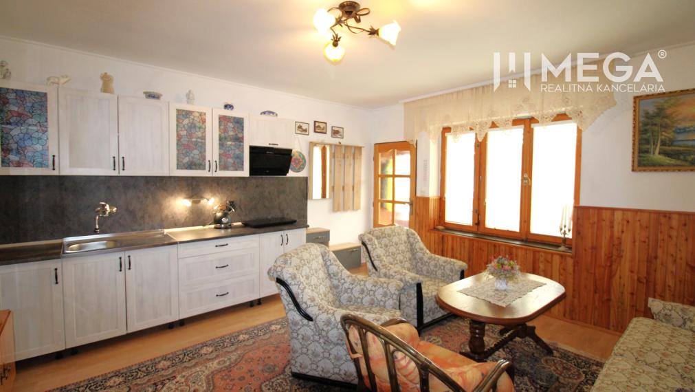 NA PREDAJ DOM GIGLOVCE blízko DOMAŠE S VLASTNOU VINÁRNIČKOU