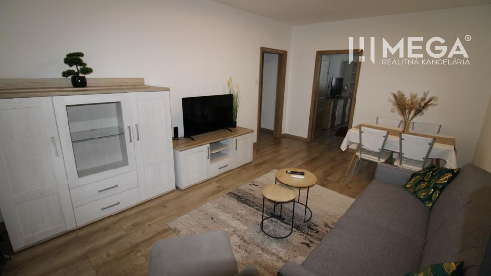 Na prenájom moderný 3-izbový byt v meste Snina