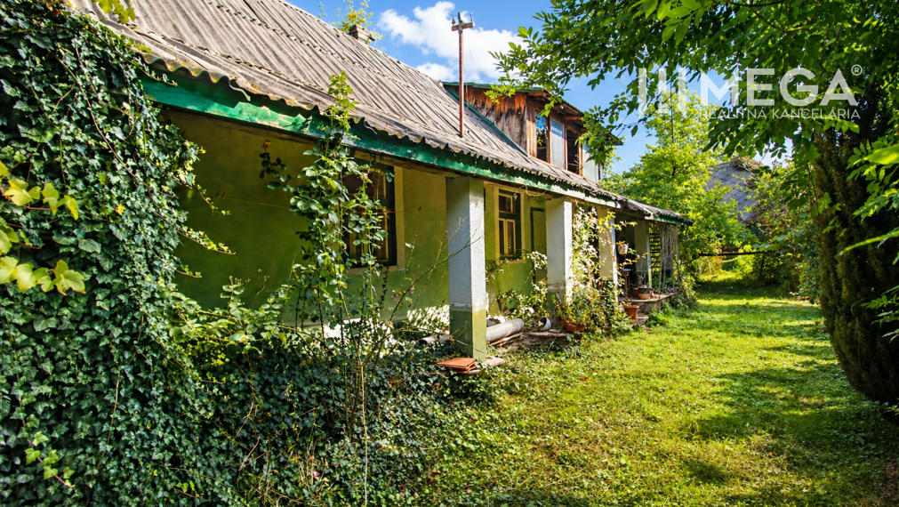 NA PREDAJ: Rodinný dom v obci Petrovce, okres Sobrance