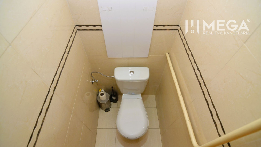 REZERVOVANÉ - PRENÁJOM 3-izbového bytu (60 m2) v centre mesta Humenné