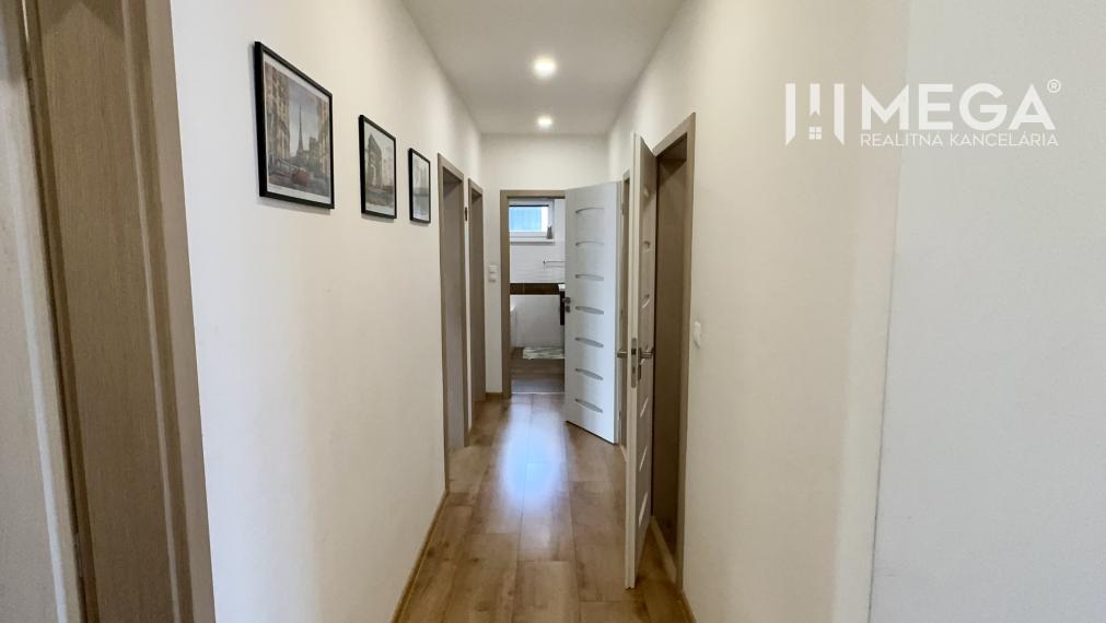 Na predaj priestranný bungalov v obci Lackovce