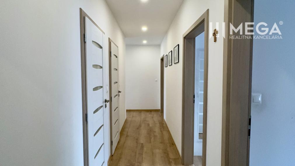 Na predaj priestranný bungalov v obci Lackovce