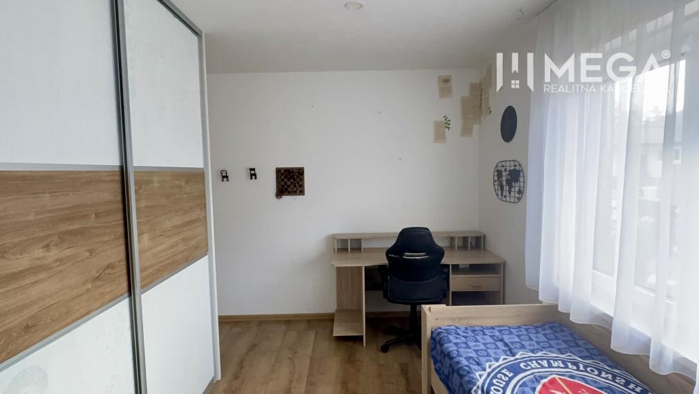 Na predaj priestranný bungalov v obci Lackovce