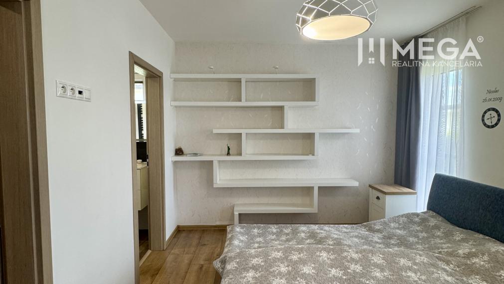 Na predaj priestranný bungalov v obci Lackovce