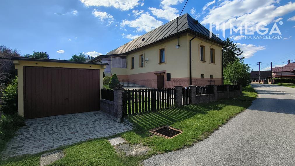 NA PREDAJ RODINNÝ DOM S VINÁRNIČKOU GIGLOVCE okr. VRANOV n/T