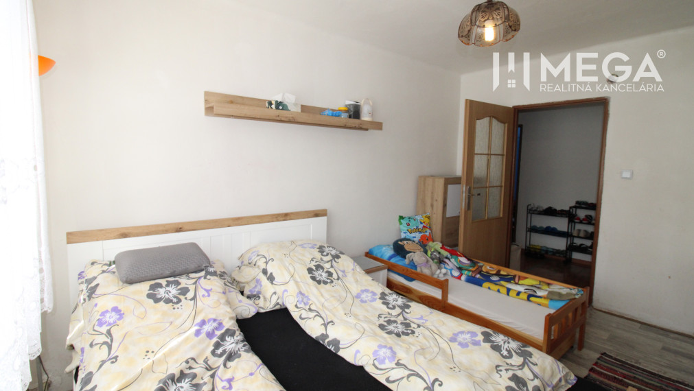 NA PREDAJ - 3 izbový byt na Švermovej ul. v meste Stakčín
