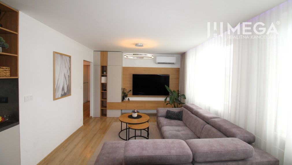 NA PREDAJ PRÉMIOVÝ 3-IZBOVÝ BYT S VÝHĽADOM 77 m² v Humennom