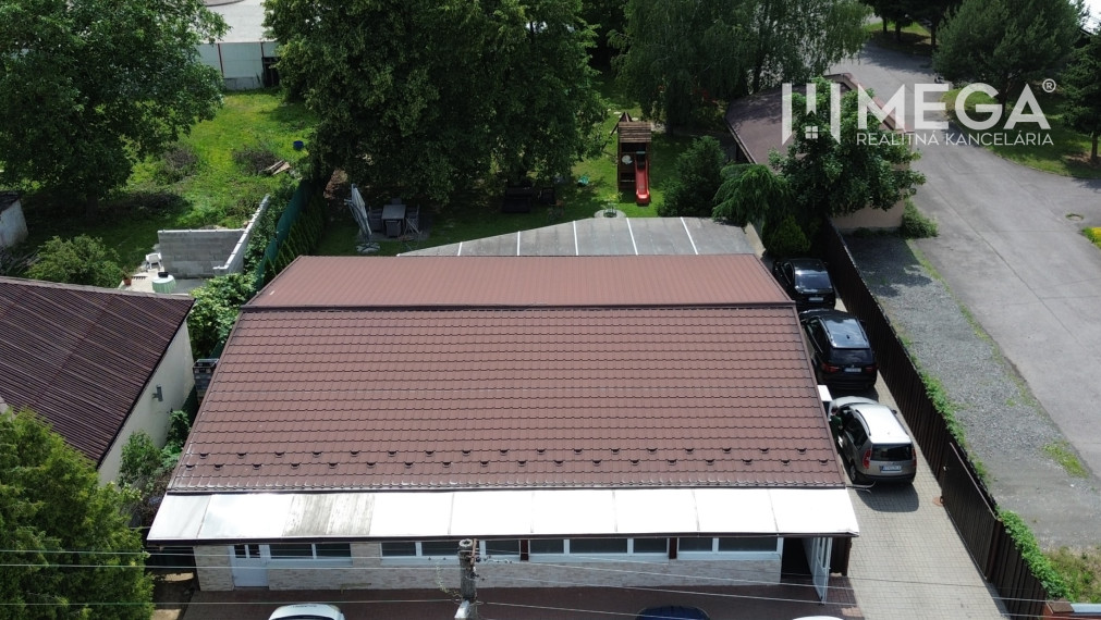 NA PREDAJ PRÉMIOVÉ OBCHODNÉ PRIESTORY REŠTAURÁCIA BARÓNKA