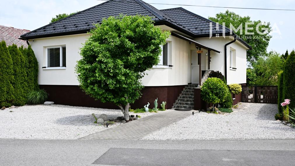 PREDAJ RODINNÉHO DOMU SO ZÁHRADOU v obci UDAVSKÉ