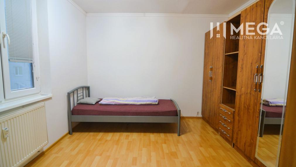 PREDAJ 3-izbového BYTU (72 m2) v HUMENNOM