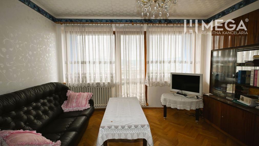 PREDAJ RODINNÉHO DOMU v HUMENNOM (Sídlisko Poľana)