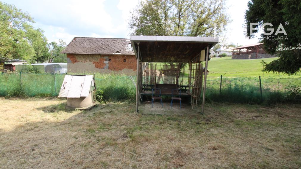 NA PREDAJ - Dom s krásnym pozemkom v Zbudskej Belej