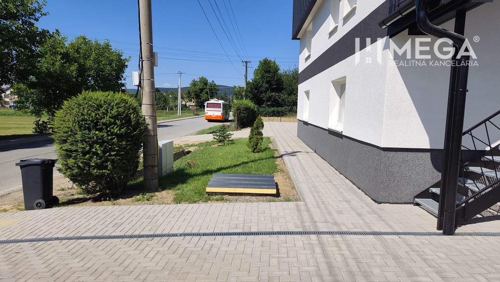 NOVINKA, na predaj tri prémiové 4 izbové byty v obci JASENOV (HE)