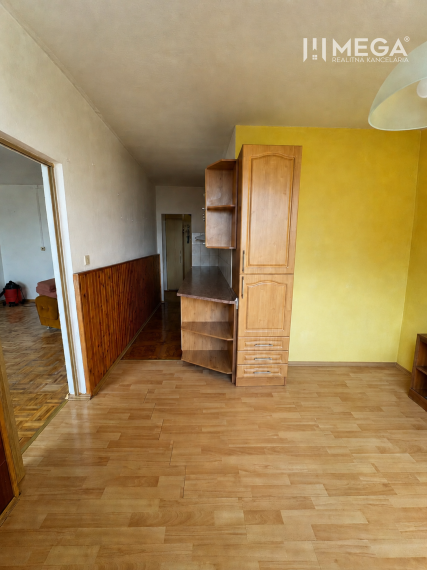 Na predaj 3 izbový byt s balkónom na Sidl.III v Humennom