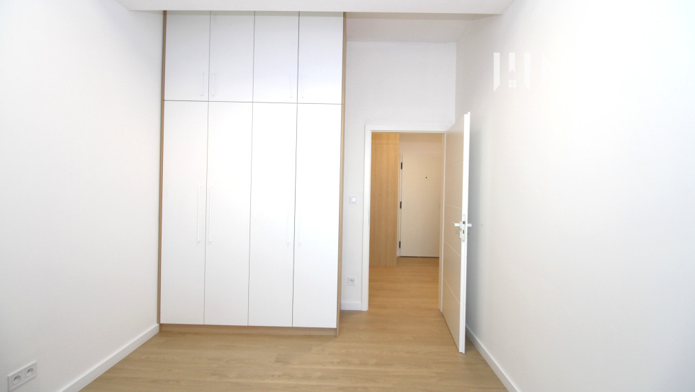 NA PRENÁJOM PRÉMIOVÝ 3-IZBOVÝ BYT – CENTRAL POINT HUMENNÉ