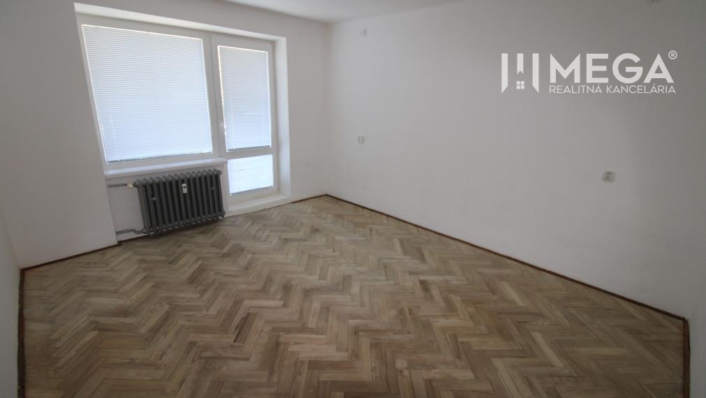 Na predaj 2-izbový byt v Humennom, Nemocničná ulica