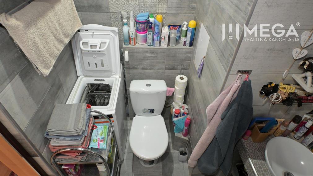 PREDAJ 2-izbového bytu (40 m2) v Humennom ul. Laborecká