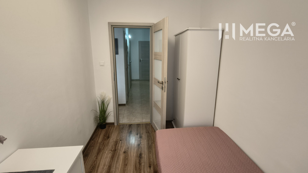 NA PRENÁJOM – PRÉMIOVÝ 3-IZBOVÝ BYT S PANORAMATICKÝM VÝHĽADOM