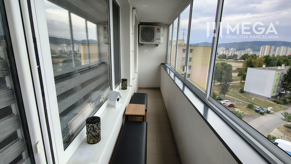 NA PRENÁJOM – PRÉMIOVÝ 3-IZBOVÝ BYT S PANORAMATICKÝM VÝHĽADOM
