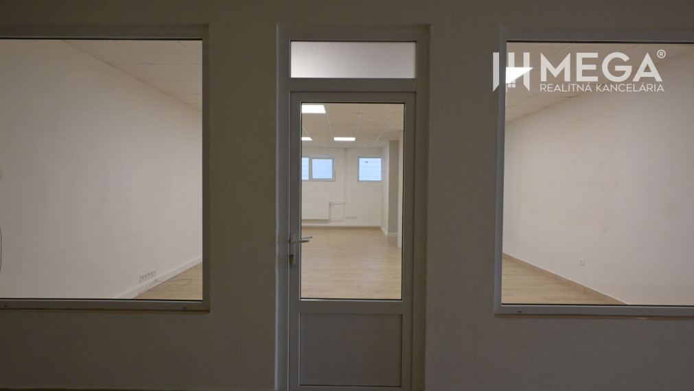 PRENÁJOM OBCHODNÉHO PRIESTORU (54 m2) ulica MIEROVÁ HUMENNÉ