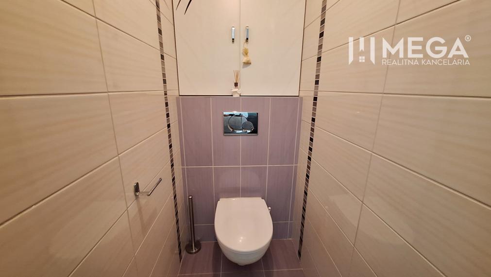 EXKLUZÍVNE NA PREDAJ 3I BYT NA Partizánskej ulici v HUMENNOM