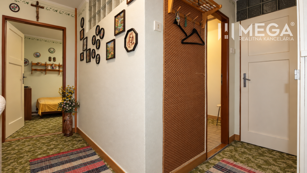NA PREDAJ EXKLUZÍVNE: 1-izbový byt s výmerou 50 m² na Staničnej ulici v Humennom