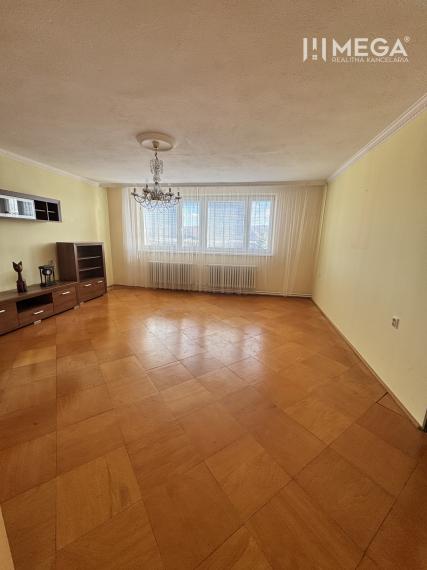 Exkluzívne na predaj rodinný dom na Lieskovej ulici v Humennom