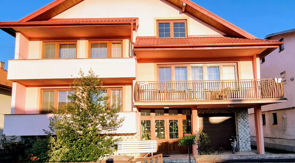 SKVELÁ CENA - výnimočný  rodinný dom, Kamenica nad Cirochou