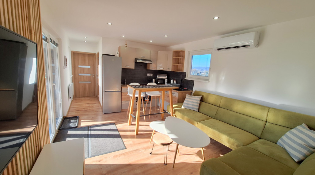 NA PREDAJ 3 izbový nízkoenergetický drevodom v obci JASENOV