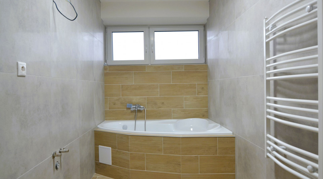 PREDAJ MODERNE ZREKONŠTRUOVANÝCH BYTOV V STRÁŽSKOM (BYT F)