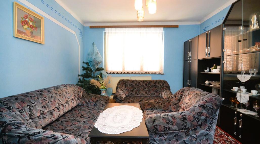 PREDAJ RODINNÉHO DOMU v obci HRABOVEC nad LABORCOM
