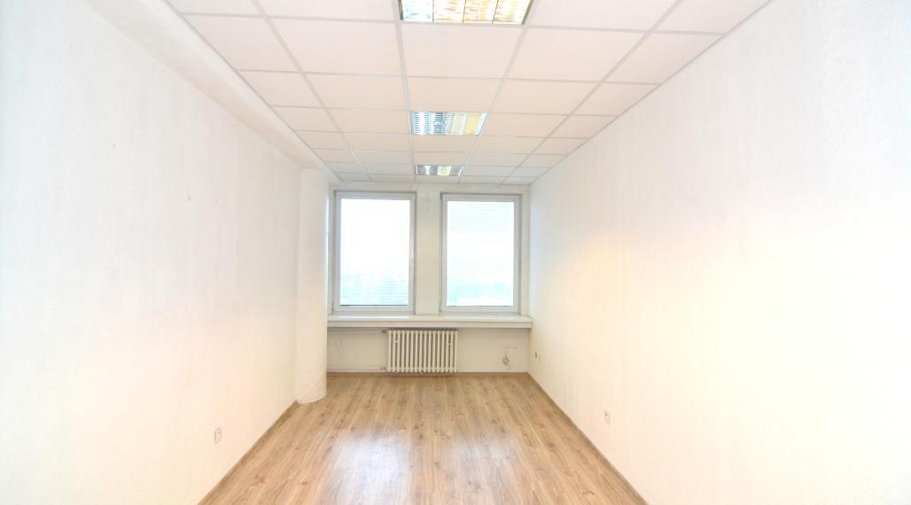 NA PRENÁJOM POSLEDNÉ VOĽNÉ kancelárie v centre mesta – 17,5 m²
