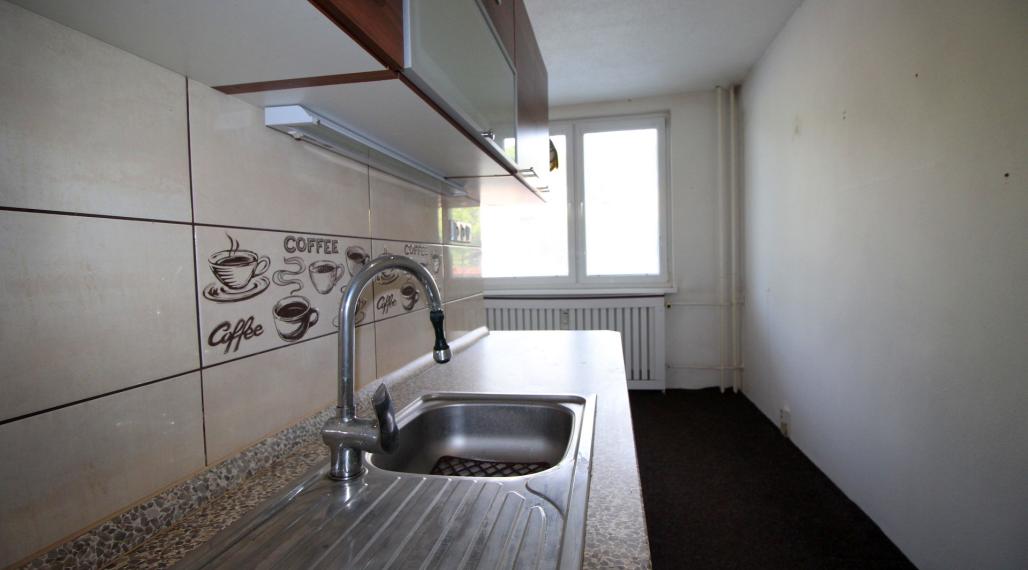 Na predaj veľký 3 izbový byt na Mierovej ulici v meste Humenné