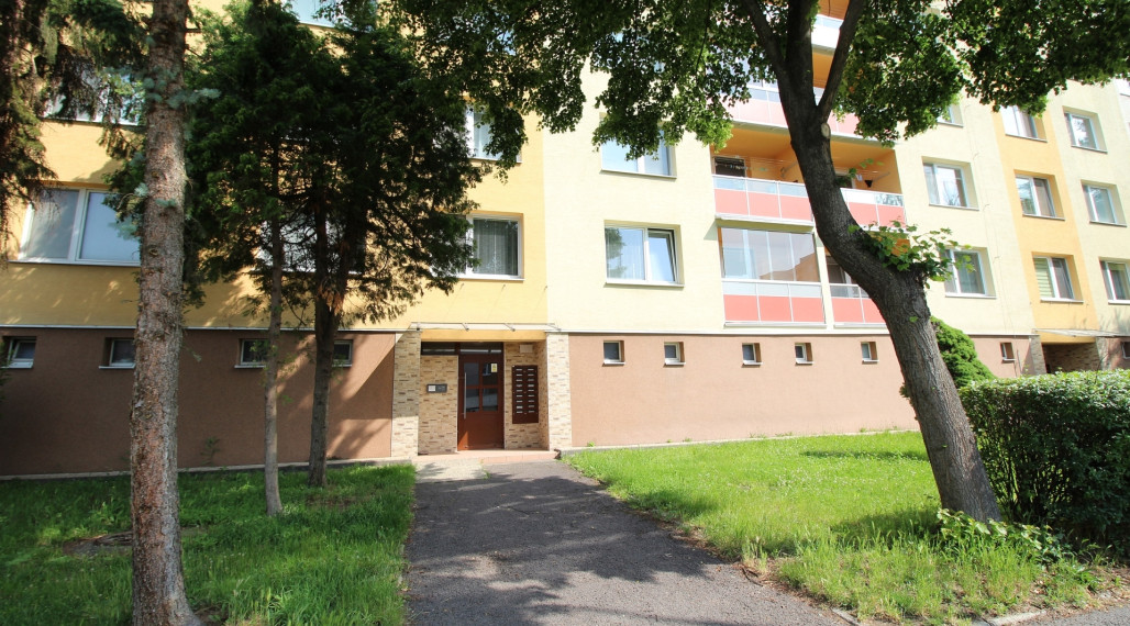 Rezervované - Na predaj veľký 3 izbový byt na Mierovej ulici v meste Humenné