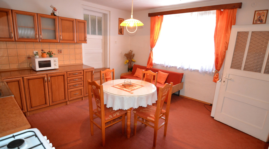 Na predaj rodinný dom v obci Hažín nad Cirochou, exkluzívna ponuka!