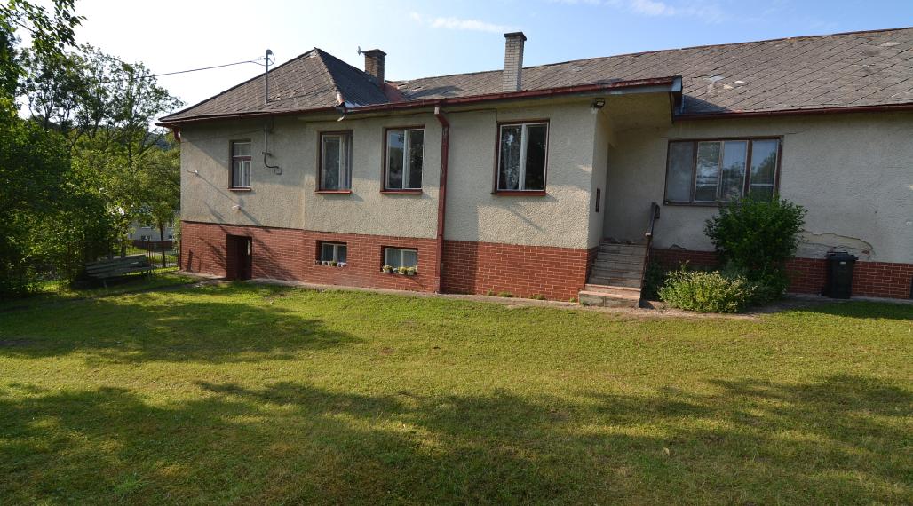 Na predaj rodinný dom v krásnom prostredí obce Vyšné Ladičkovce, exkluzívna ponuka.