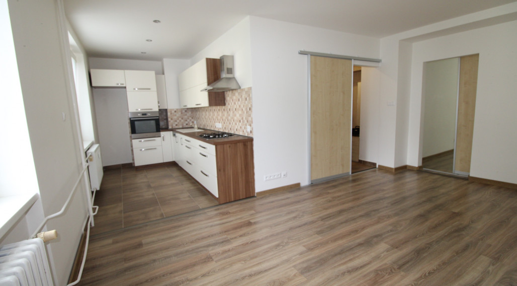 Na prenájom 3 izbový byt v centre mesta Vranov nad Topľou