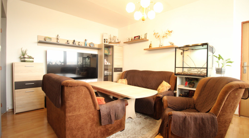 VÝRAZNÁ ZĽAVA: 3-izbový zariadený byt Terasa - Košice