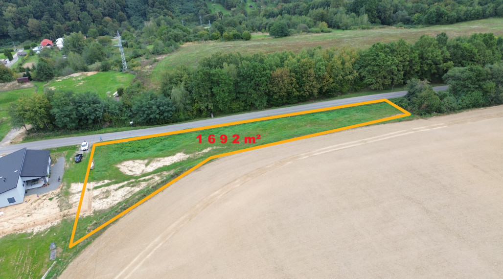 NA PREDAJ INVESTIČNÝ POZEMOK S PANORAMATICKÝM VÝHĽADOM SNINA