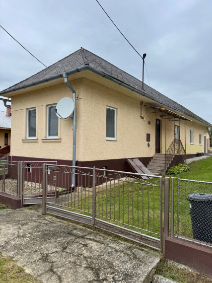 Exkluzívne na predaj rodinný dom v obci Rovné okr. Humenné