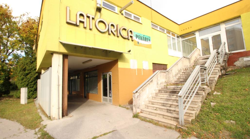 NA PRENÁJOM: Komerčný priestor v OC Latorica – Košice