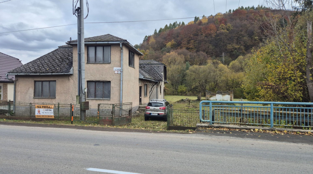 PREDAJ POZEMKU so starším domom v STAKČÍNE