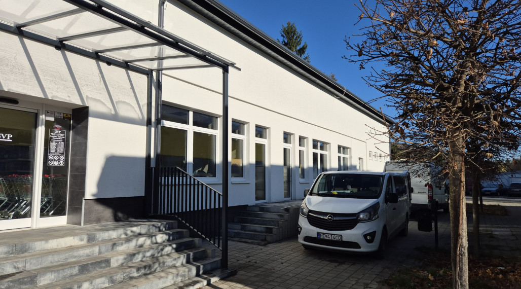 PREDAJ OBCHODNÉHO PRIESTORU v HUMENNOM (sídlisko 2A)