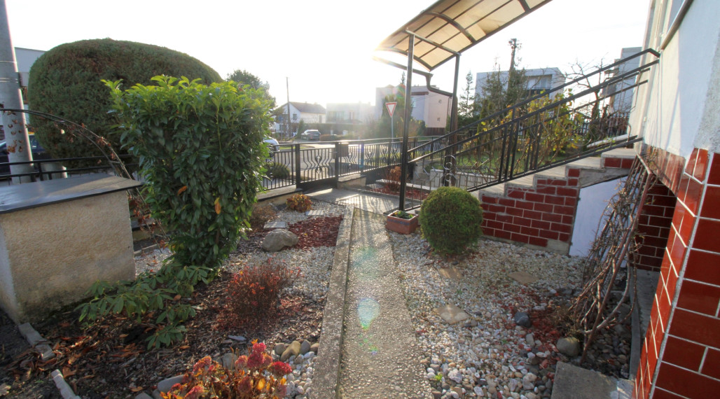 Na predaj ihneď obývateľný rodinný dom v meste Humenné, exkluzívne