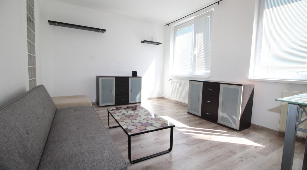 NA PRENÁJOM 1,5-IZB. BYT V MESTE HUMENNÉ