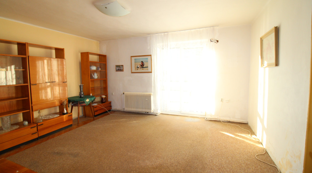 Na predaj - 3izbový byt s pozemkom a garážou v meste Humenné